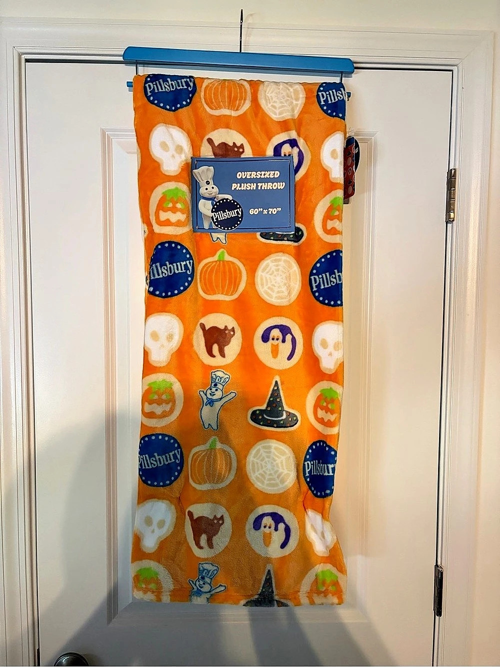 Pillsbury Halloween Cookie Oversized Plush Throw Blanket